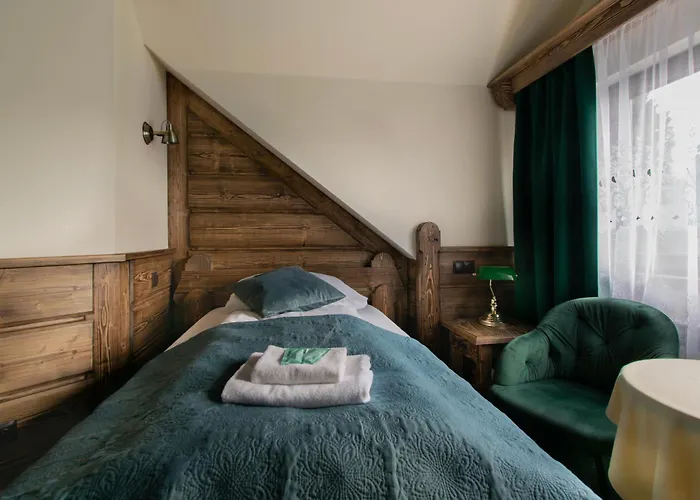 Goscinne Bialy Bizon * רבקה